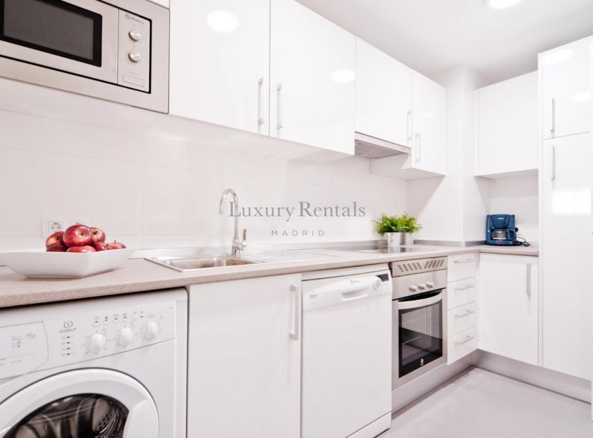 Spacious Temporary Apartment In Madrid Argueelles Close To Moncloa, Chamberi & Gran Via, Princesa V Esterno foto